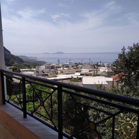 Castro Kerame Apartment Kerames Exterior photo