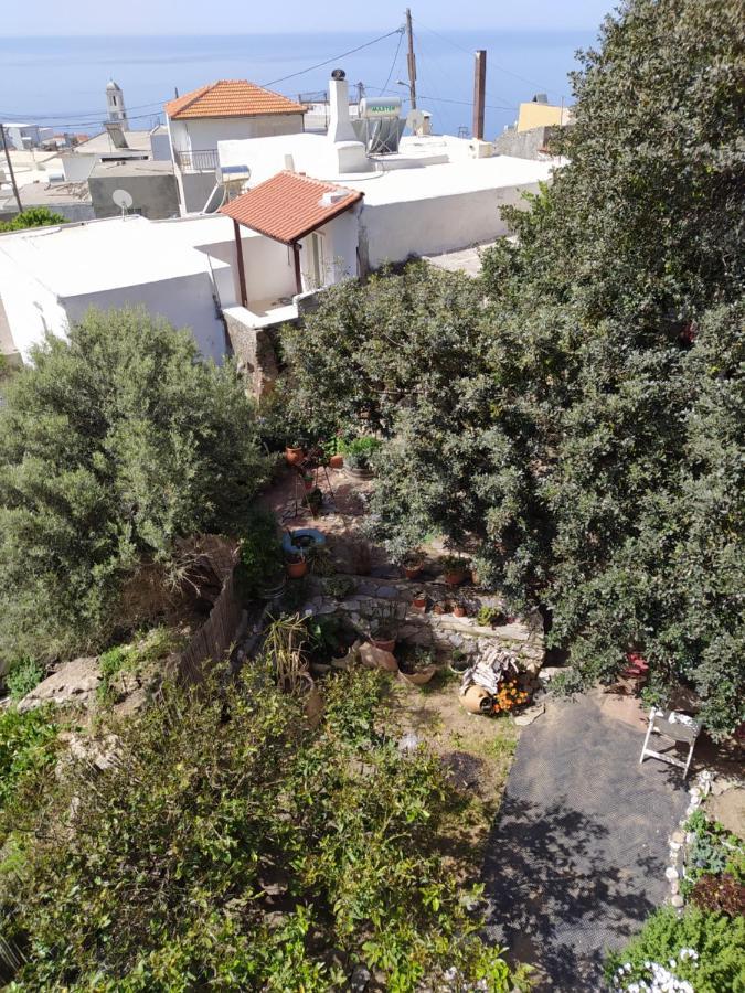 Castro Kerame Apartment Kerames Exterior photo