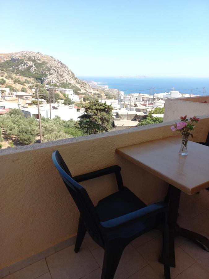 Castro Kerame Apartment Kerames Exterior photo