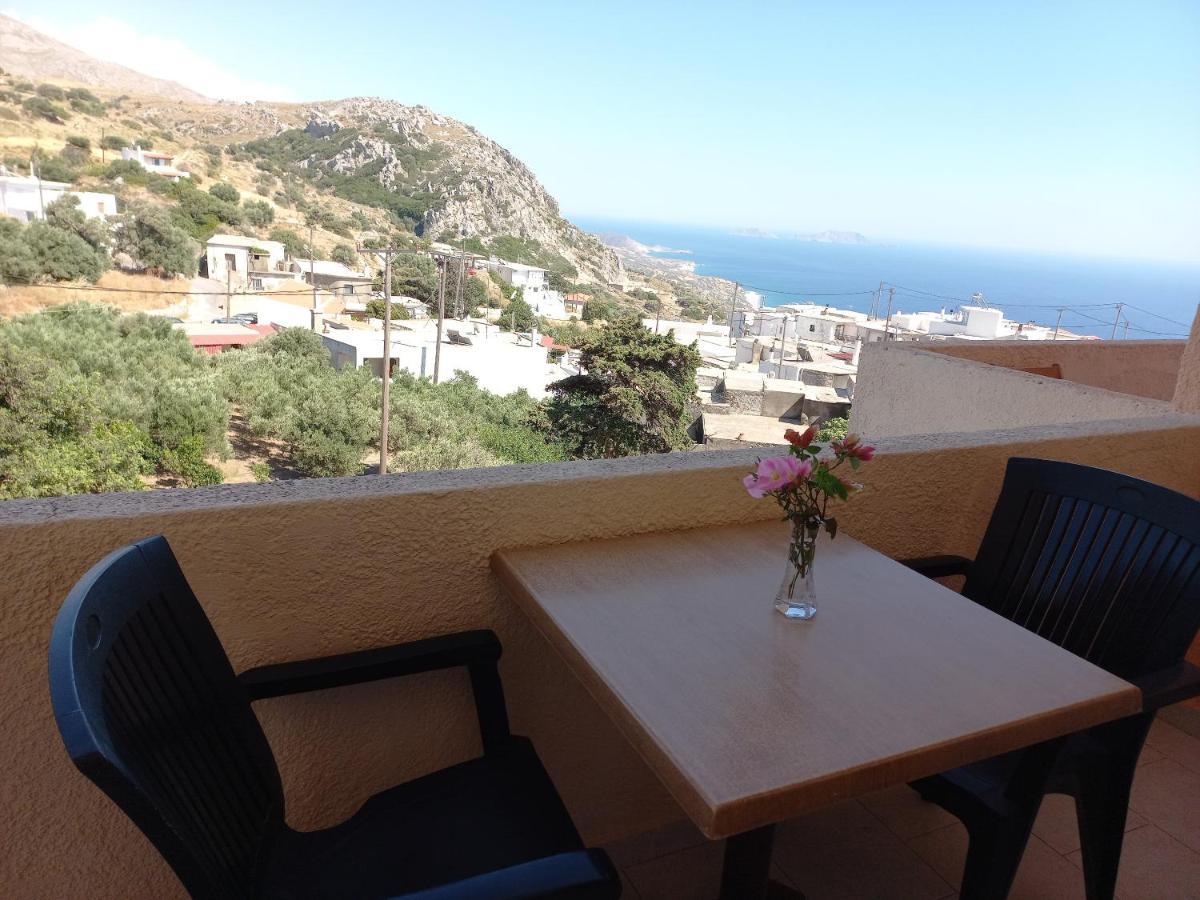 Castro Kerame Apartment Kerames Exterior photo